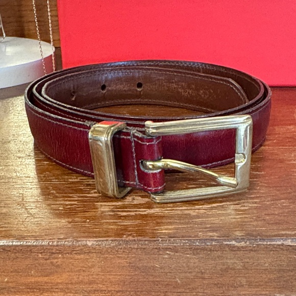 Dooney & Bourke Accessories - Dooney & Bourke vintage Burgundy Belt with Gold Buckle